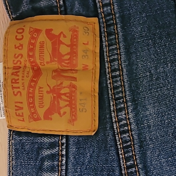Levi's 541  34 × 30 - Picture 3 of 3